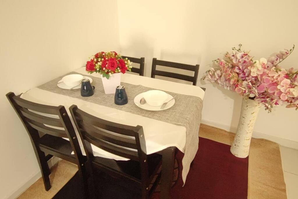 Hzb301-Selfcheck-In-Wi-Fi- Netflix- Parking- Pool-2 Bedroom- Klia, 7099 Sepang Luaran gambar